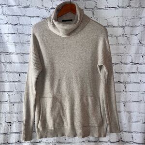 Cyrus‎ Women’s Beige Cowl Neck Long Sleeve Sweater Size Medium